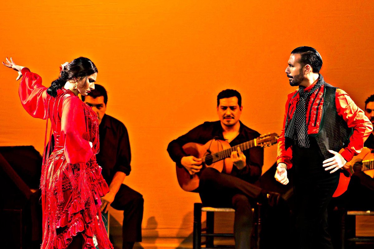 sebastian_ayre's tweet photo. T R A Y E C T O R I A
Sebastian Del Buen Ayre
"Si no bailo me muero" Carmen Amaya
Lunario del Auditorio Nacional
Sebastián Del Buen Ayre &amp; Karime Amaya 
Seguiriya 
MFL2016
Producción y creación Akais Chindos
#Trayectoria #Seguiriya #SebastiánDelBuenAyre #México #CarmenAmaya https://t.co/Jzewjs0DpV