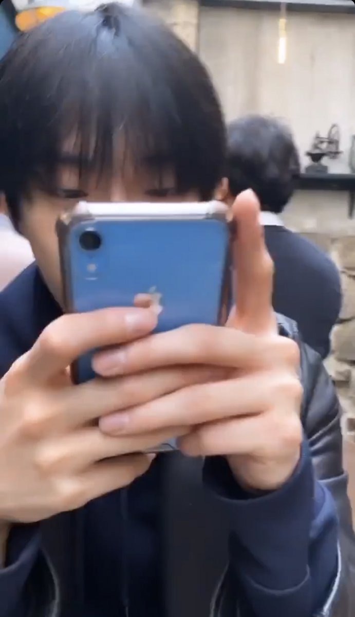 febyou_'s tweet photo. โอโห boyfriend materialมาก เตรียมเจอในไอจีอีกสองร้อยคน https://t.co/qzSlhcH6AN