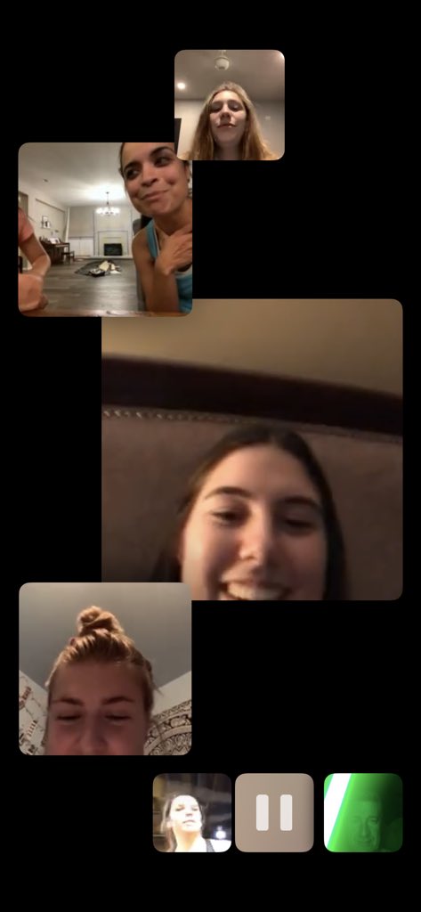 clubcactusvb's tweet photo. No practice, no problem...
Some of our #CCJ teams had a virtual remote practice tonight. Send us your team’s alternate practices and activities while we’re all at home! #OneCommunityOneFamily #VolleyON @volleyontogether https://t.co/EJiG5RDD9c