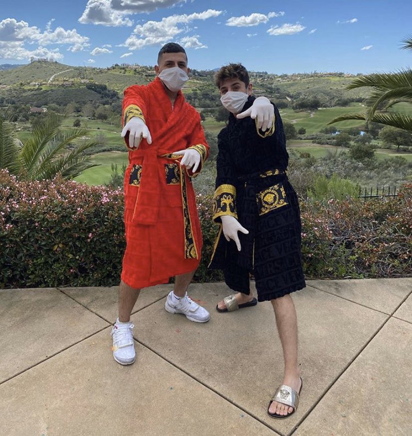 brawadisvibesfx's tweet photo. My favorite duo @FaZeRug @brawadis https://t.co/sVthbesZQV
