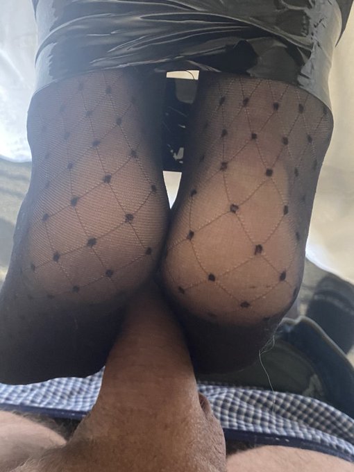 For my feet lovers .. #footfetish #footjob #feet #feetfetish #thighhighs #sexyfeet #footfun #cutefeet<a href="/tag/footfetish"class="tags">#footfetish</a><a href="/tag/footjob"class="tags">#footjob</a><a href="/tag/feet"class="tags">#feet</a><a href="/tag/stockings"class="tags"><span>#stockings</span></a><a href="/tag/thighhighs"class="tags"><span>#thighhighs</span></a><a href="/tag/cammodel"class="tags"><span>#cammodel</span></a><a href="/tag/camgirl"class="tags"><span>#camgirl</span></a><a href="/tag/sexyfeet"class="tags"><span>#sexyfeet</span></a>