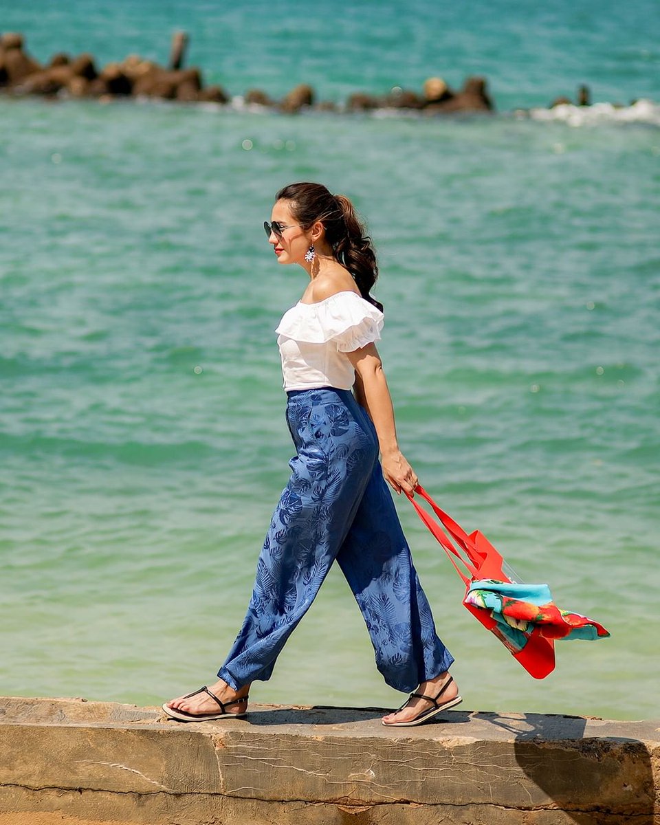 Havaianas Thailand tweet media