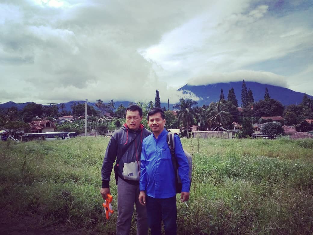 indrasyariftwit's tweet photo. Kavling Citra Alam, Desa Jogjogan, Cisarua Kab Bogor. JABAR - Indonesia https://t.co/vPKUnMjpWz
