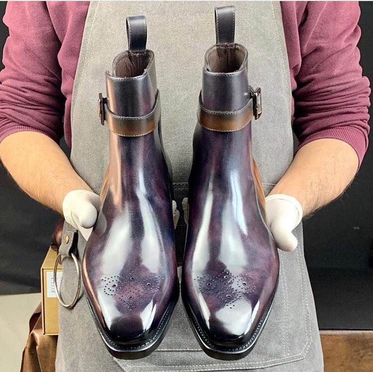 AlainDitdat's tweet photo. New handmade and hand painted #patina #Boots . #design yours now on https://t.co/8XqjZ6H1rX https://t.co/GLWGlXIH2e