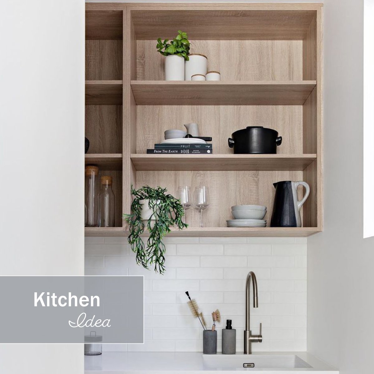 Are you one of the lucky few who has too much space in their kitchen? 👀 We know it's rare, but when it happens it can leave aspects of your kitchen looking a bit bare. To fill up shelves use statement decorative pieces and plants to bring life back into your space! 🌿