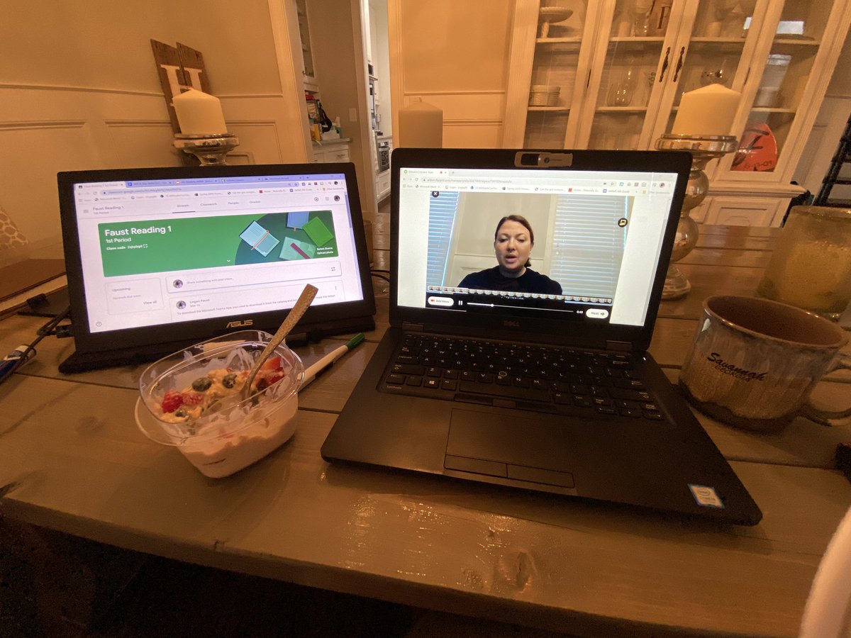 lfaust_21's tweet photo. Todayβs the day!!! 6th grade reading assignments are up and running. Best part was interacting with my kiddos this morning with our morning welcome! #FCSrising #6thGradeReading #AmmsLions @FCSSuptLooney @AMMSLions @MartinJE86 https://t.co/NY4sEqKigK