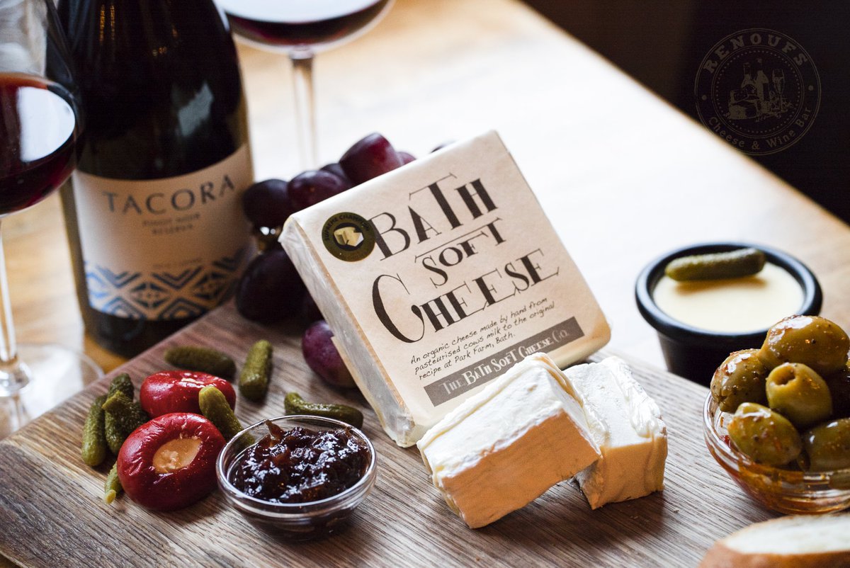 Bath Soft Organic
This incredible organic creamy cheese boasts a earthy flavours with hints of lemon.
Awarded supreme champion 2019 at the Artisan Cheese Awards and gold at the British Cheese Awards 2018.
Also available in our click and collect shop.
#renoufs #cheeseandwine