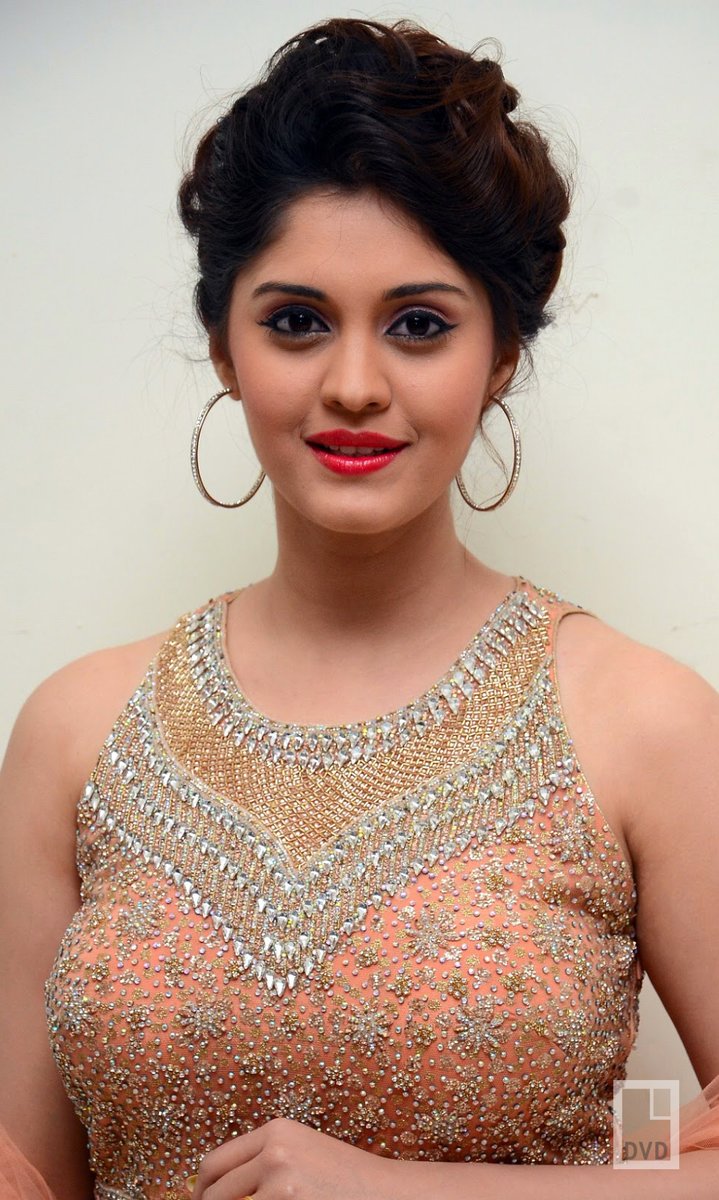 devadhaigal's tweet photo. To see more HD photos of Actress Surabhi
click the link below 

https://t.co/FGfrk4oLRw 

#Surabhi #Surabhihot  #Surabhiwet #Surabhibra  #Surabhinew 
@Surbhiactress https://t.co/YiZz95jg8t