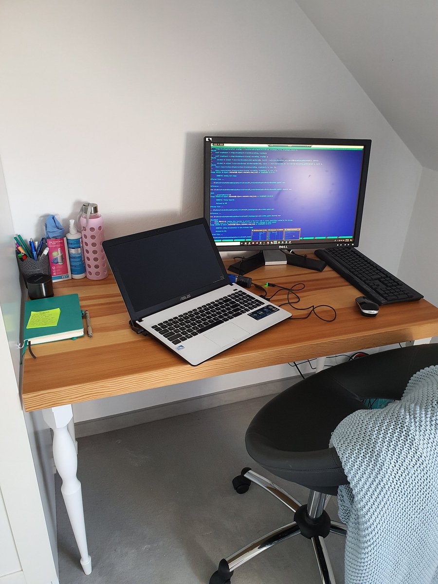 SLubenska's tweet photo. Why is everyone else has so cool home office and i was so unprepared😭 i have the smallest desk ever #workingfromhome https://t.co/4txpOXCIDL