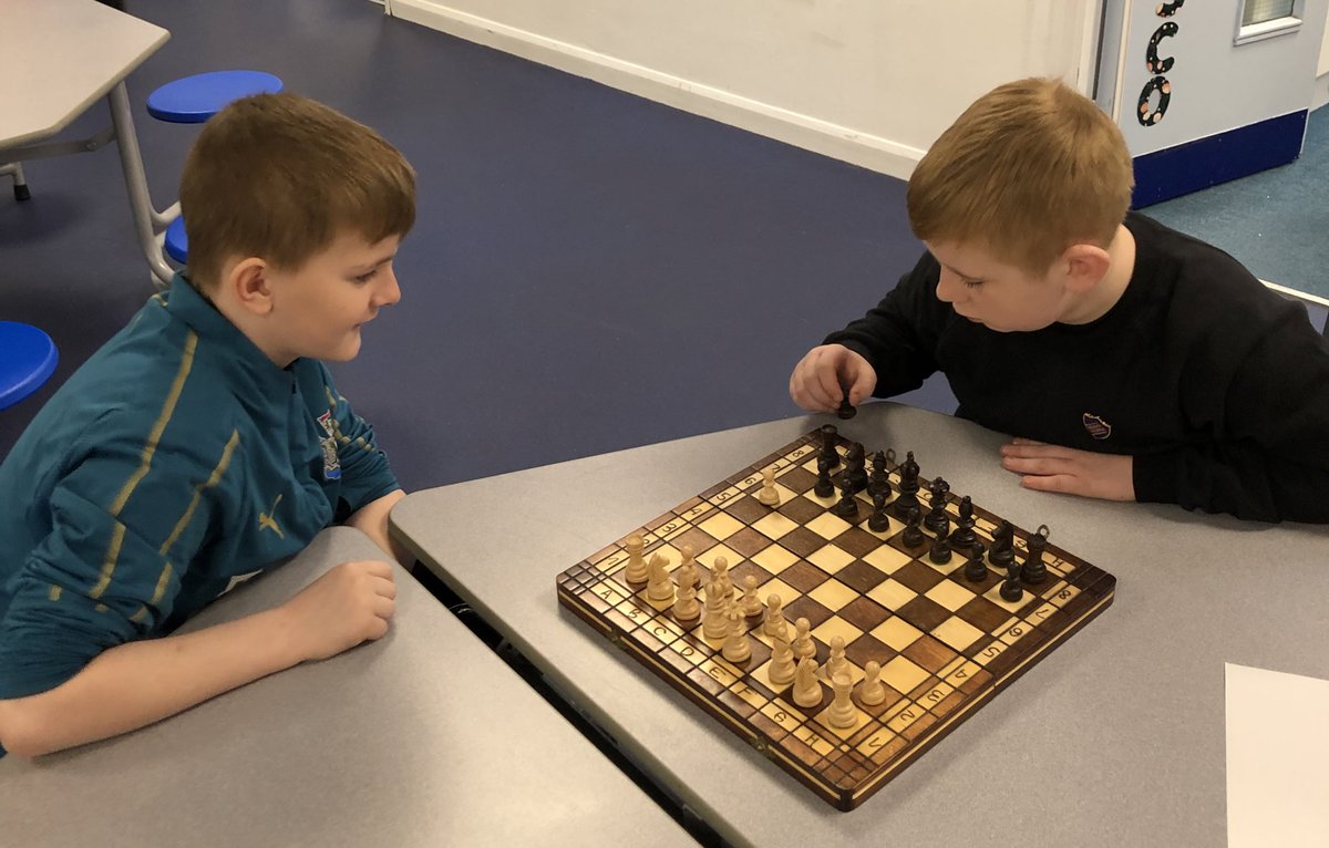 Our UKS2 boys are the founder members of @CentrePrimary’s first ever #chess club. I’d like to take the credit, but it was all Jack’s great idea. #AP #highexpectations #appliedskills