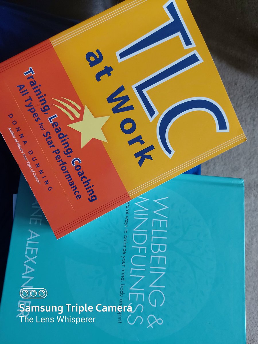 NG_Nagmeldin's tweet image. #TogetherAtHome #Reading #TimeForLearning #Researching #SharpeningMySaw #StayPositive  #MentalHealthMatters #workingfromhometips #StayPositive #MakeTheBestOfIt