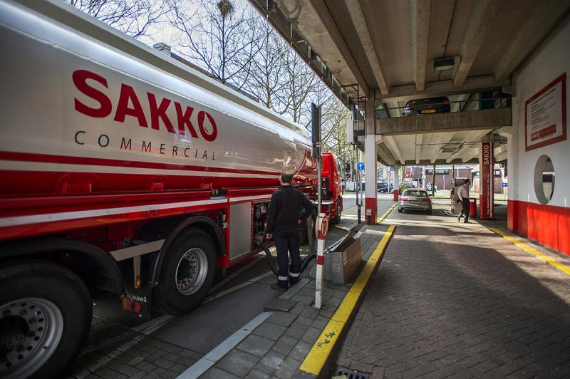 ‘Zonder brandstof komt het land letterlijk tot stilstand’ | TankPro.nl #brandstof #tankstation #corona <a href="/SakkoCommercial/">Sakko Commercial</a> <a href="/FIETENOLIE/">FIETEN OLIE</a>   tankpro.nl/brandstof/2020…