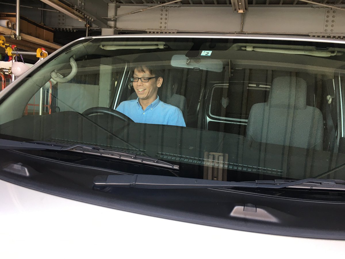 やぐち イベント21 はじめて くまくんの運転で 助手席にのりました がんばったね 初心者 ドライブ ハイエース 緊張 ちょっと怖かった 埼玉から東京まで走った T Co Cc8yawueis Twitter