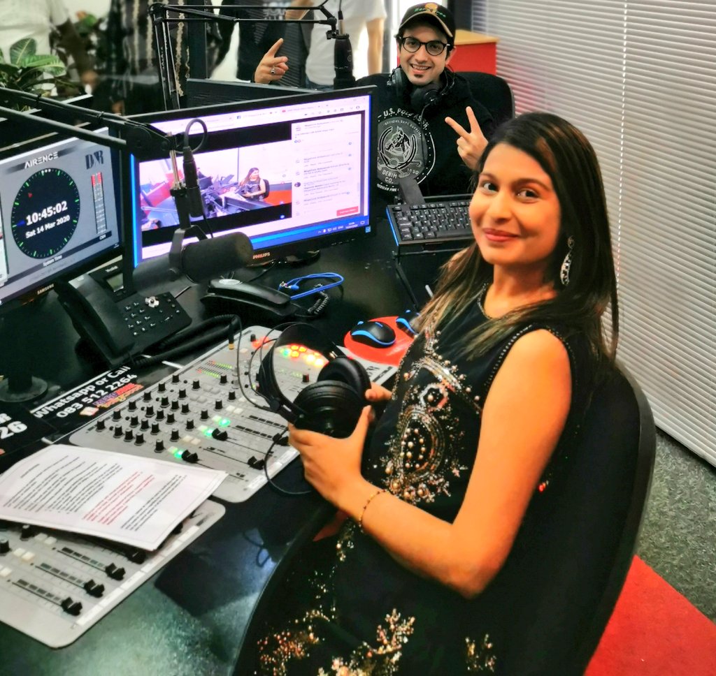Nirvana Salikram (@nirvanasalikram) on Twitter photo Interviewing <a href="/ANKUSH_00007/">Ankush Bhardwaj</a> at Megazone Bollywood 104.8FM 👌😁
#WhatAGreatSinger #HeIsWow Interviewing <a href="/ANKUSH_00007/">Ankush Bhardwaj</a> at Megazone Bollywood 104.8FM 👌😁
#WhatAGreatSinger #HeIsWow