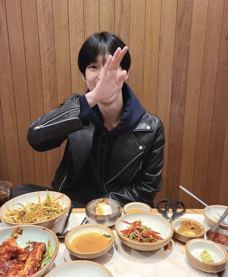 𝐚𝐫𝐢𝐬𝐭𝐭𝐩𝐦𝐚 🍒 tweet media