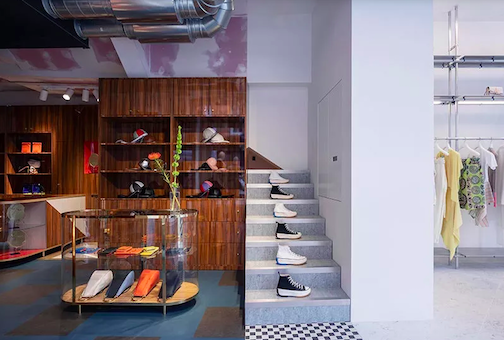 bit.ly/3aZxAPw
Brit fashion label <a href="/JW_ANDERSON/">JW ANDERSON</a>, perhaps best known for its collaboration with H&amp;M, has opened a standalone flagship in #Soho, in the heart of #London’s West End.
#mindus #mindmagazine