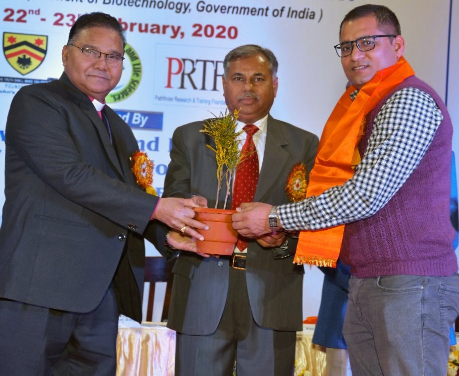 Prof (Dr) Kuldip Dwivedi and Dr Swapnil Rai, #AmityUniversityGwalior were recognized for their work by Academy for Environment and Life Sciences in association with St. John's College, Agra and Pathfinder Research and Training Foundation.