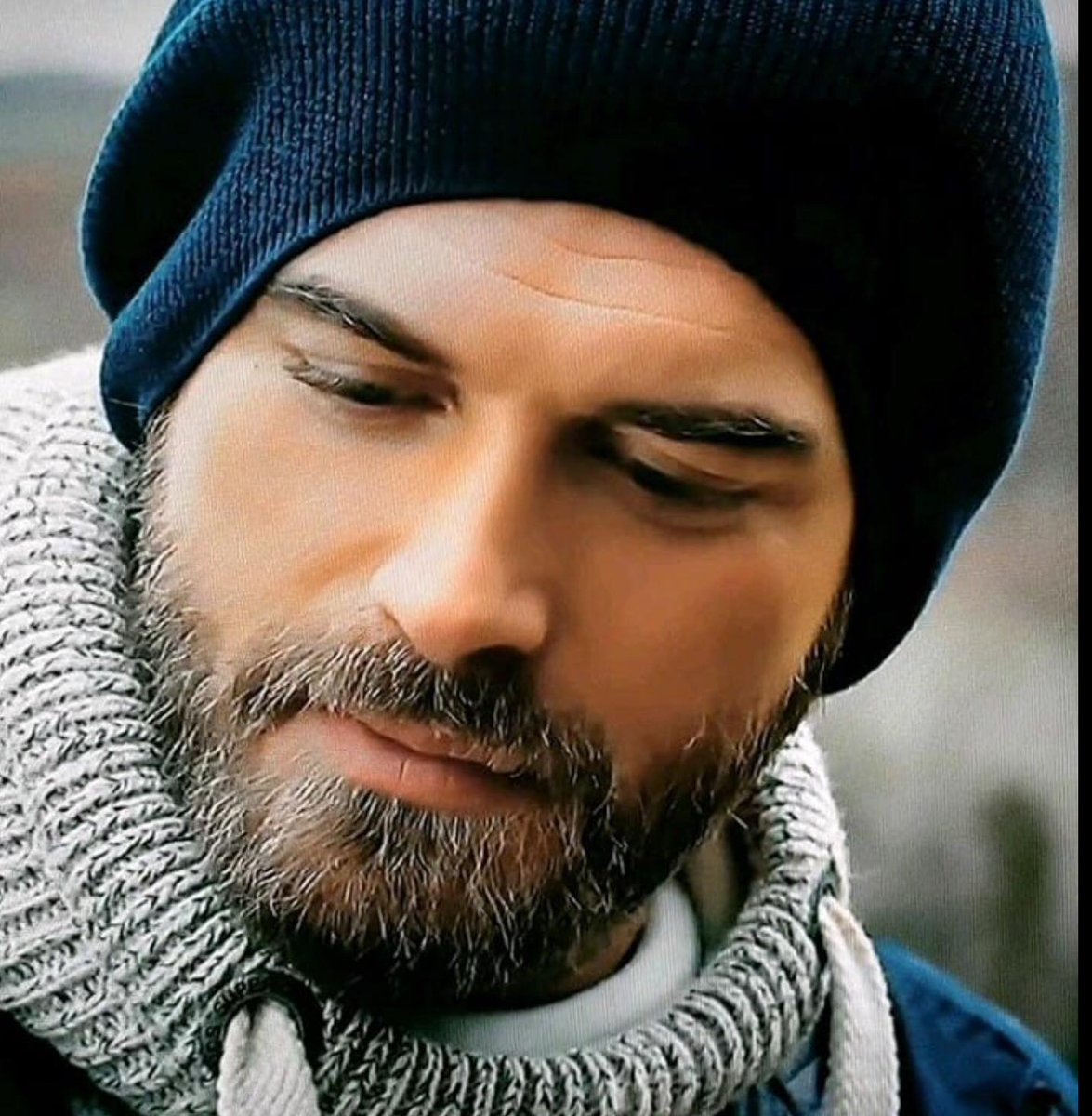 kivanc_global's tweet photo. NOT A LEAF FALLS BUT
ALLAH KNOWS IT. Quran 6: 59
#kivanctatlitug #kivançtatlituğ #kivanc
#beautifulman #beautifulturkishman
#dynamicactor #dynamicturkishactor 💙🙏💙 https://t.co/bVu834zQQ0