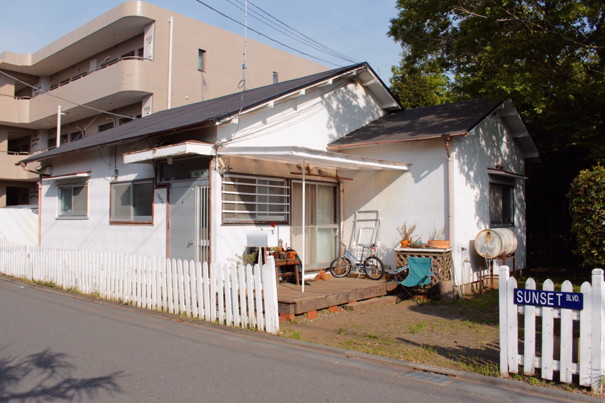 Studio Orex まいどの米軍ハウスシリーズです 15年頃の中央林間の米軍ハウス群 写真1 2はいい感じ 写真4のハウスは道路拡張で解体 座間キャンプの実働してるハウスなんかも有り 大和市 中央林間 西鶴間