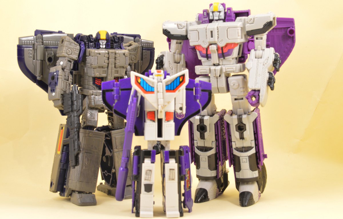 leader class astrotrain