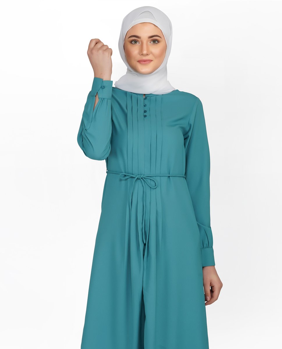 islamicdesign's tweet photo. This blue #midi dress is your timeless piece that will always have style 💙💙
Shop @ https://t.co/YOXn5pQy24

#MuslimaMidiDress #Muslima #Hijabi #Hijab #Modest #Modesty https://t.co/1yGPrmIQ8a