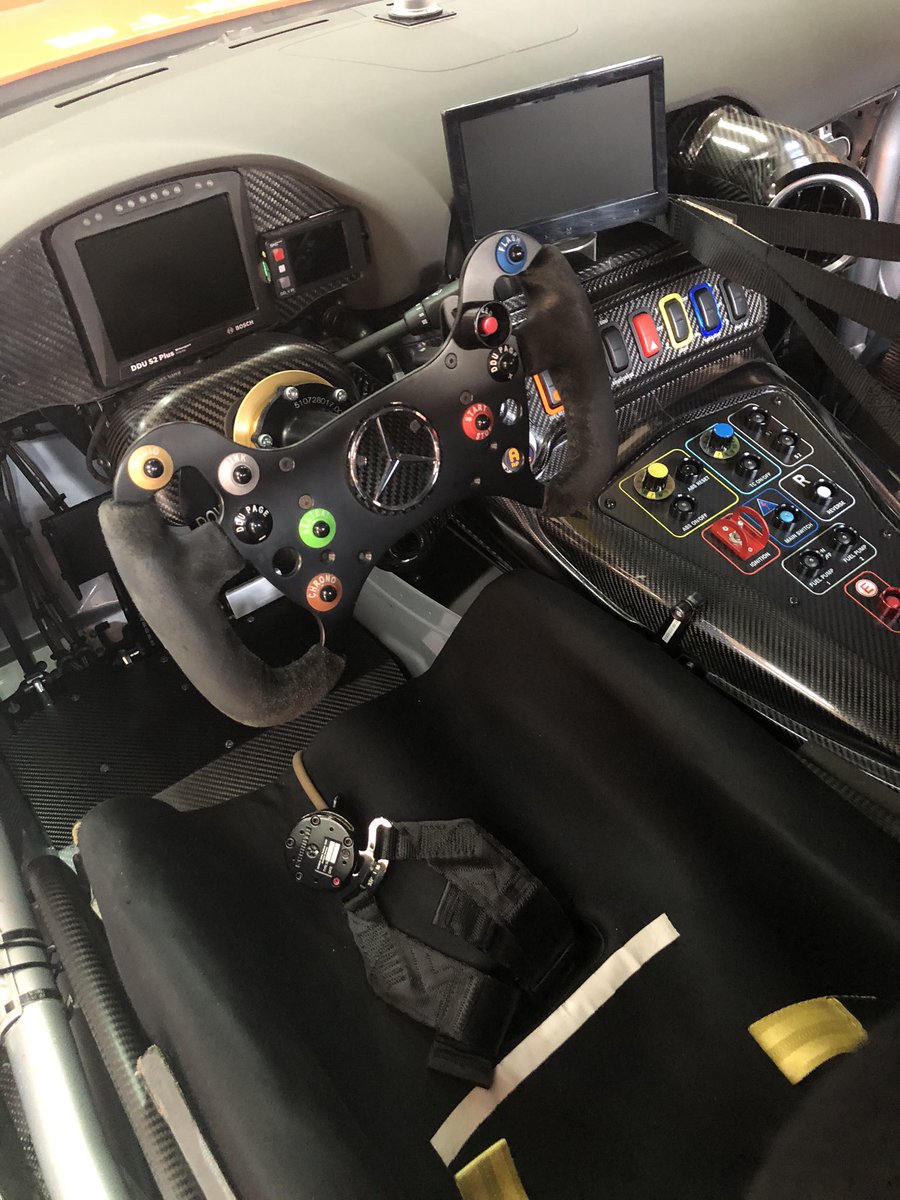 itoutti's tweet image. ＃SuperGT  岡山が延期になってしまった。俺は、楽しみにしていたのでとても残念です。
安全を考えた上での結論と、理解はしています。

早めに終息に向かえば良いが、このまま延期ではなく、中止になる可能性がある事が、怖いです。

早めの終息を祈ります。🙏

＃arnageracing