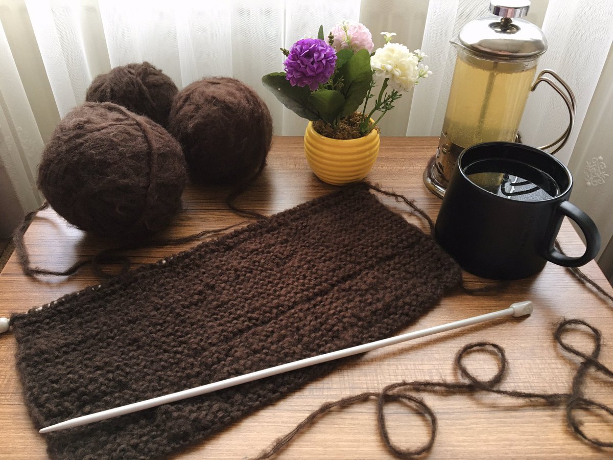 <a href="/ikuuhk/">İKÜ Uluslararası Hukuk Kulübü</a> <a href="/hukukvgelisim/">HUKUK VE GELİŞİM KULÜBÜ</a> <a href="/idealmedeniyet/">İdeal Medeniyet Hukuk Kulübü</a> <a href="/kouidealhukuk/">KOÜ İdeal Hukuk Kulübü</a> <a href="/sehirhdgenclik/">Şehir HD Gençlik</a> <a href="/fsmidealhukuk/">FSMVÜ İdeal Hukuk</a> <a href="/TicaretHK/">Ticaret Hukuk Kulübü</a> <a href="/ideal_medipol/">İdeal Hukuk Kulübü</a> <a href="/HDGenclik/">HD Gençlik Komisyonu</a> Tabii ki herkes gibi evdeyim. Babaannemle örgü örüyoruz. Önümüzdeki kış atkılar benden. 😊 <a href="/altinbasideal/">İdeal Hukuk Kulübü</a> sana da selamlar sen neler yapıyorsun? 
#EvindeKalTürkiye