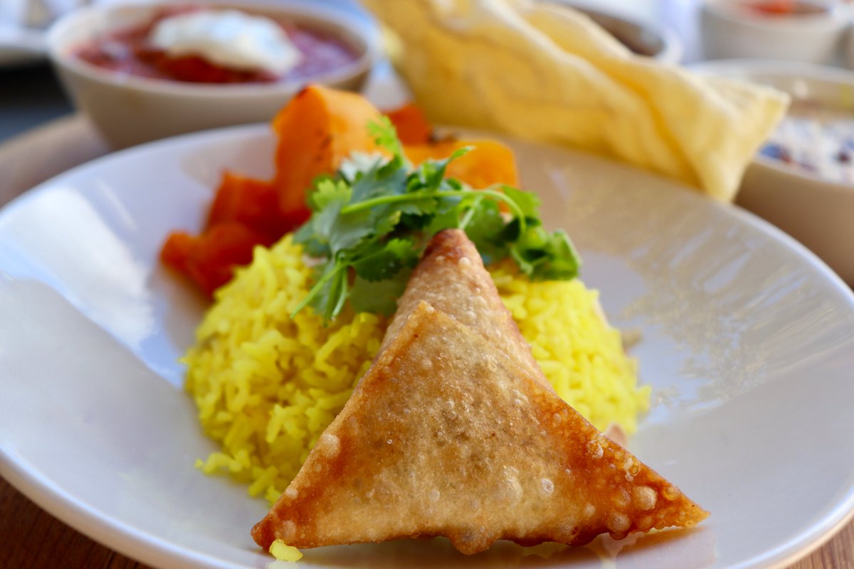 Laura's World tweet media