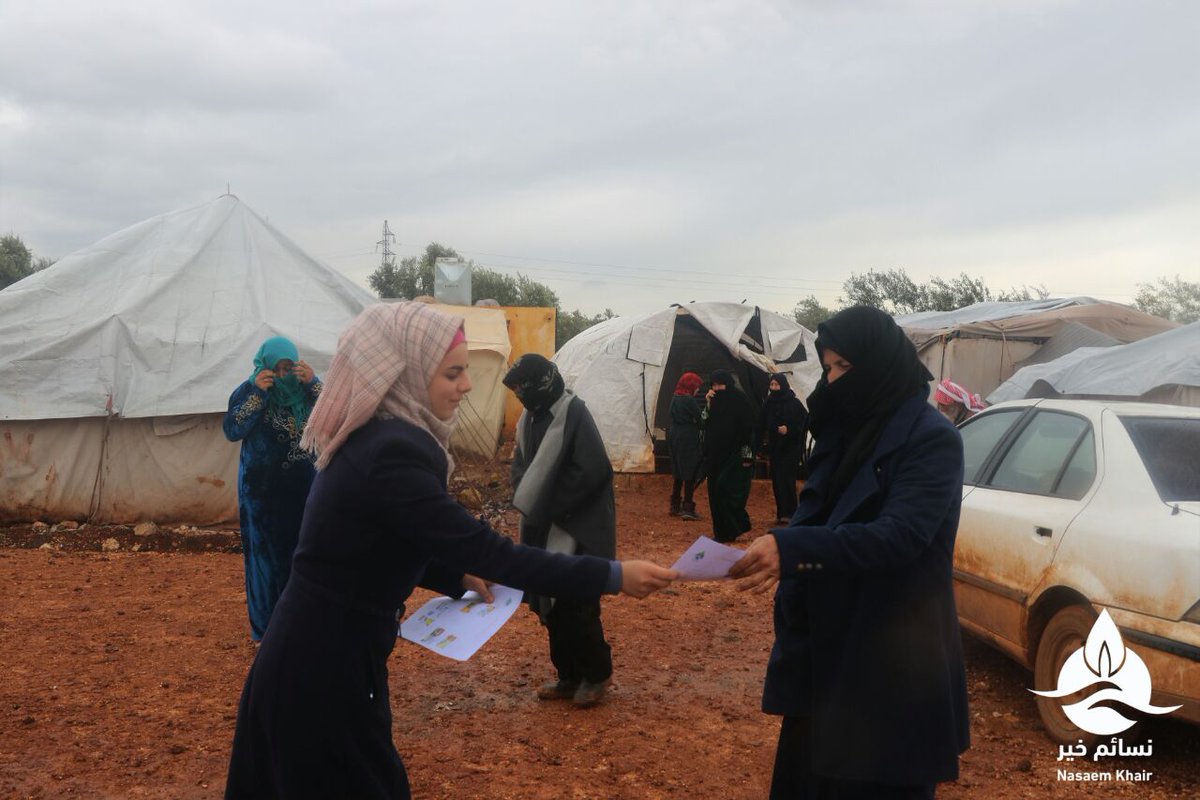 NasaemKhairOrg's tweet photo. For the second day, the protection teams are working to raise the IDPs' awareness, in the camps in northern Idlib, of the need to take precautionary measures to avoid the Corona virus COVID-19
#COVID_19 #Wareness
#Nasaem_Khair
#منظمة_نسائم_خير https://t.co/exViVvn0rk