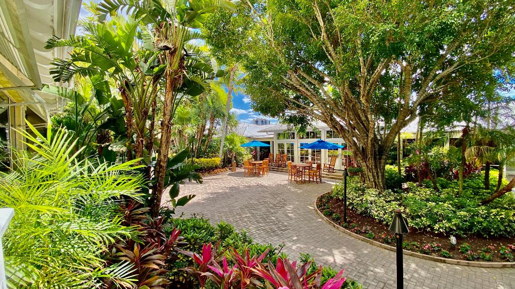 Hyatt Coconut Point tweet media