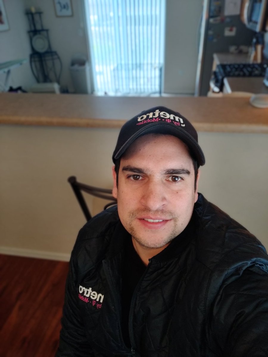 Metro geared out and ready for the grind! I really miss having two monitors to work with.. #Ruleyourday #SWDSO