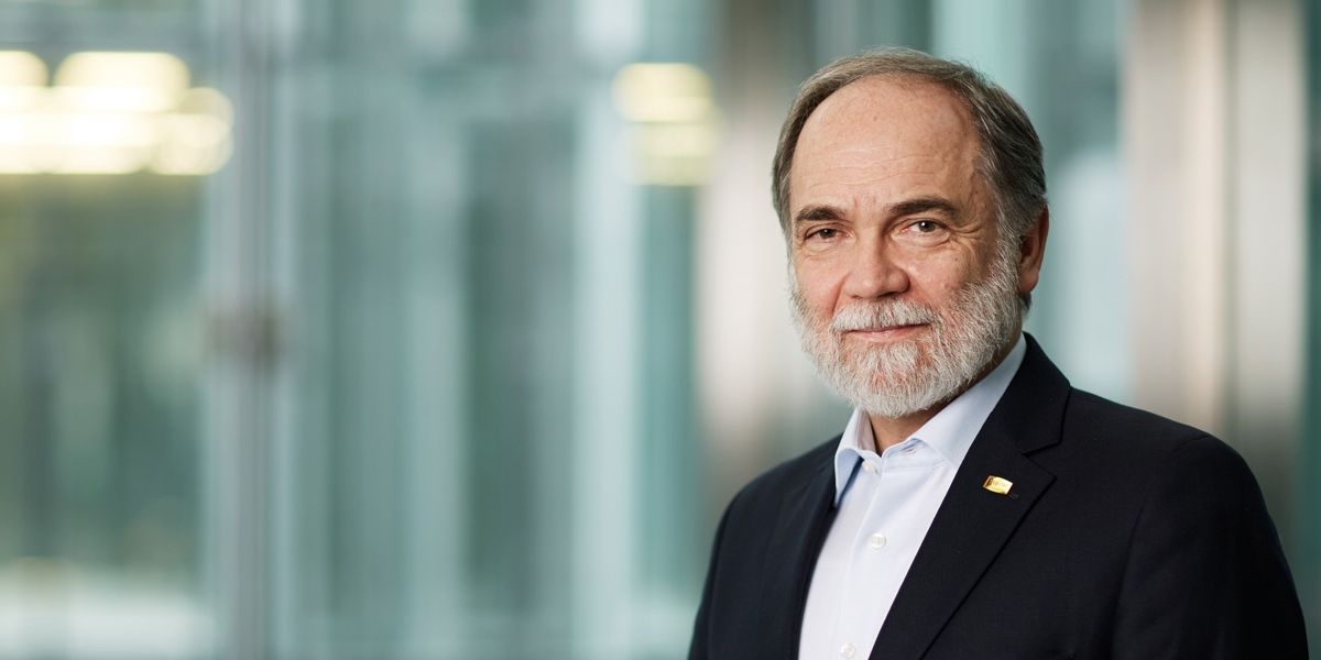 Wir freuen uns sehr darüber, dass Dr. Joseph Reger, Fujitsu, nun für ein Jahr Mitglied des Global Future Council on #QuantumComputing, <a href="/wef/">World Economic Forum</a>, sein wird! 👏

👉 okt.to/xIc9o4
