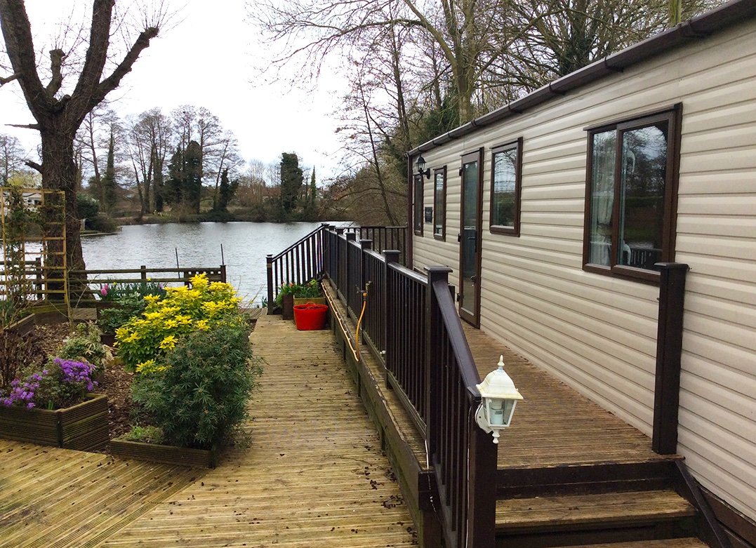 Take a look at this stunning ABI Ambleside caravan we currently have for sale located on Foxglove Lake. Features include: 2 bedrooms, central heating, double glazing, large private garden, veranda decking on a quiet lakeside plot.