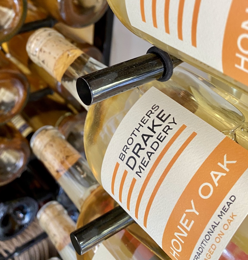 brosdrakemead's tweet photo. We sell bottles of your favorite mead at the Meadery and on line! https://t.co/i7MLPDvNSa 
#YouMeadIt #BeeInspired #Mead https://t.co/pGBrYOWWCo