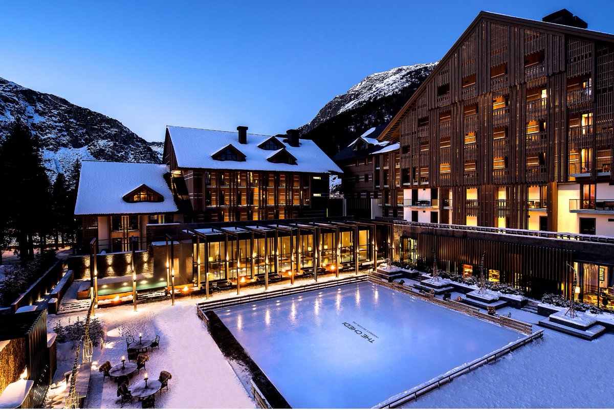 Dear Guests,
 
The health and safety of our guests and employees is our top priority. Therefore, The Chedi Andermatt ends its winter season earlier this year and will be closed between March 22nd and May. 
 
We look forward to welcoming you soon again!
 
Stay safe - stay home!