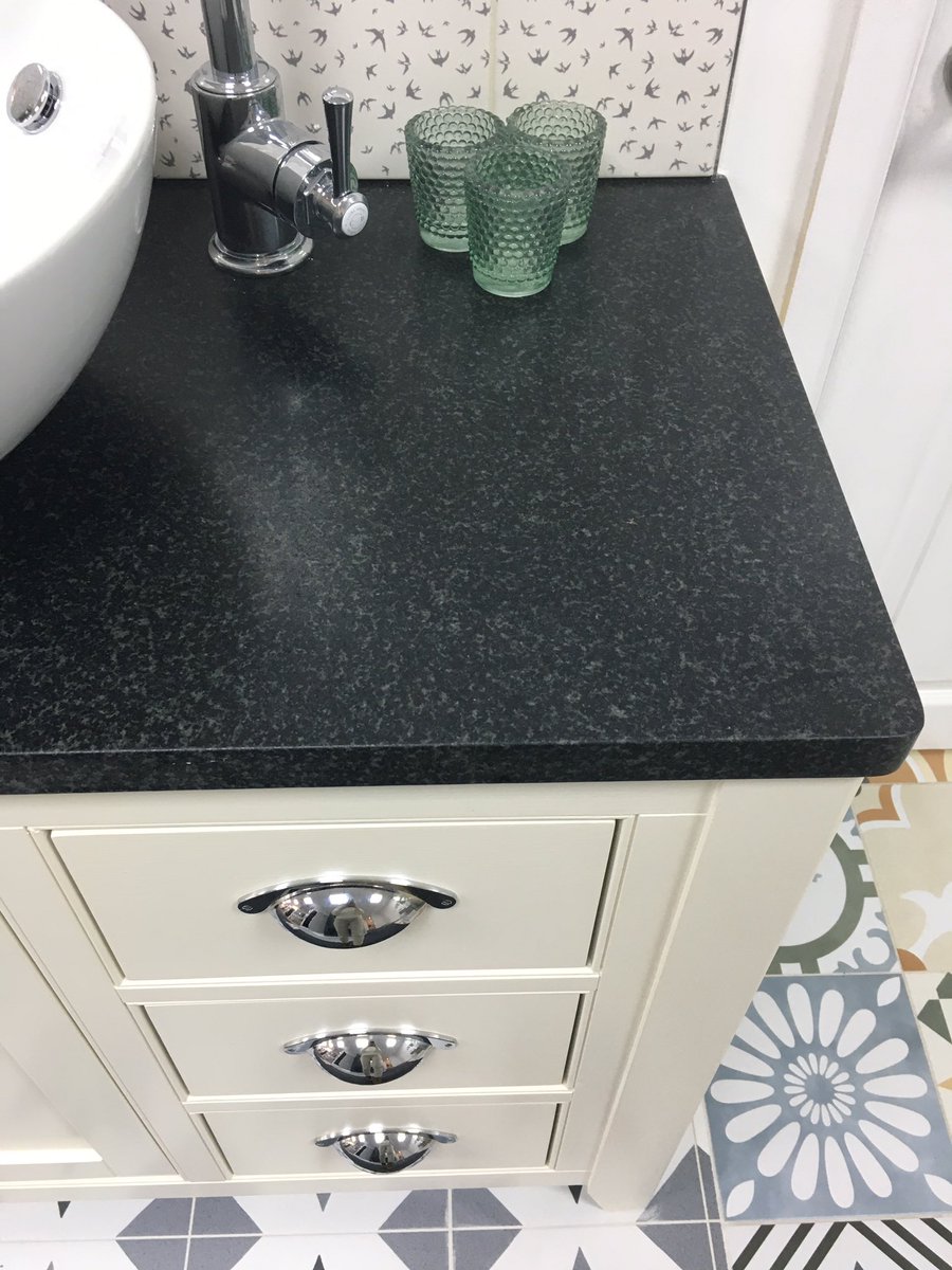 Bespoke Bathrooms Ltd tweet media