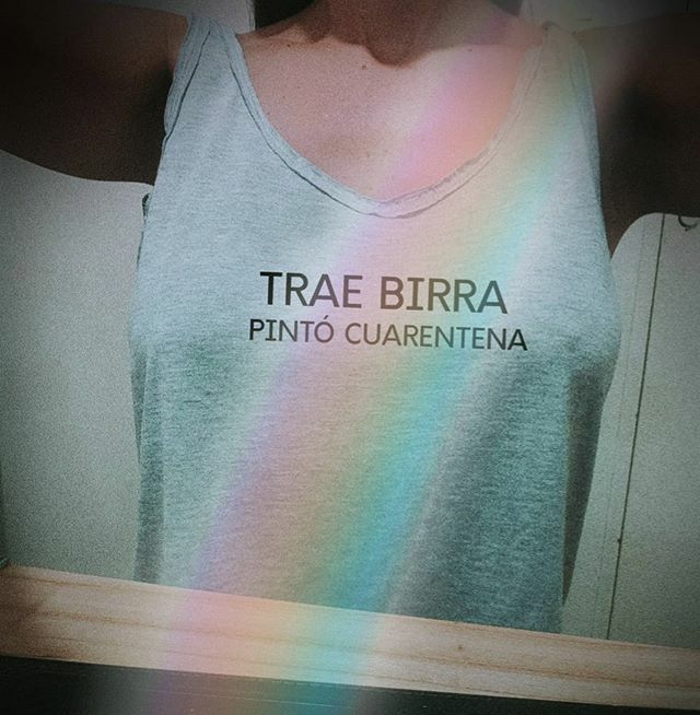Día 3 de cuarentena: Ya me quedé sin birra ..
.
#lapostaindumentaria #remerasconfrases #cuarentena #musculosa #modelomadrid ift.tt/2xPv00j