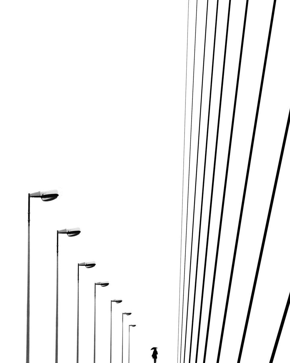 kathrinfederer's tweet photo. Divisor (click for full size!)
.
#blackandwhite #blackandwhitephotography #bnw #photography #photographer #streetphotography #urbanphotography #spicollective #monochrome #minimalplanet #minimalism #milliondollarvisuals #all2epic #magnumphotos #epicimagez #artofvisuals #epic https://t.co/B6PrnMTvSt