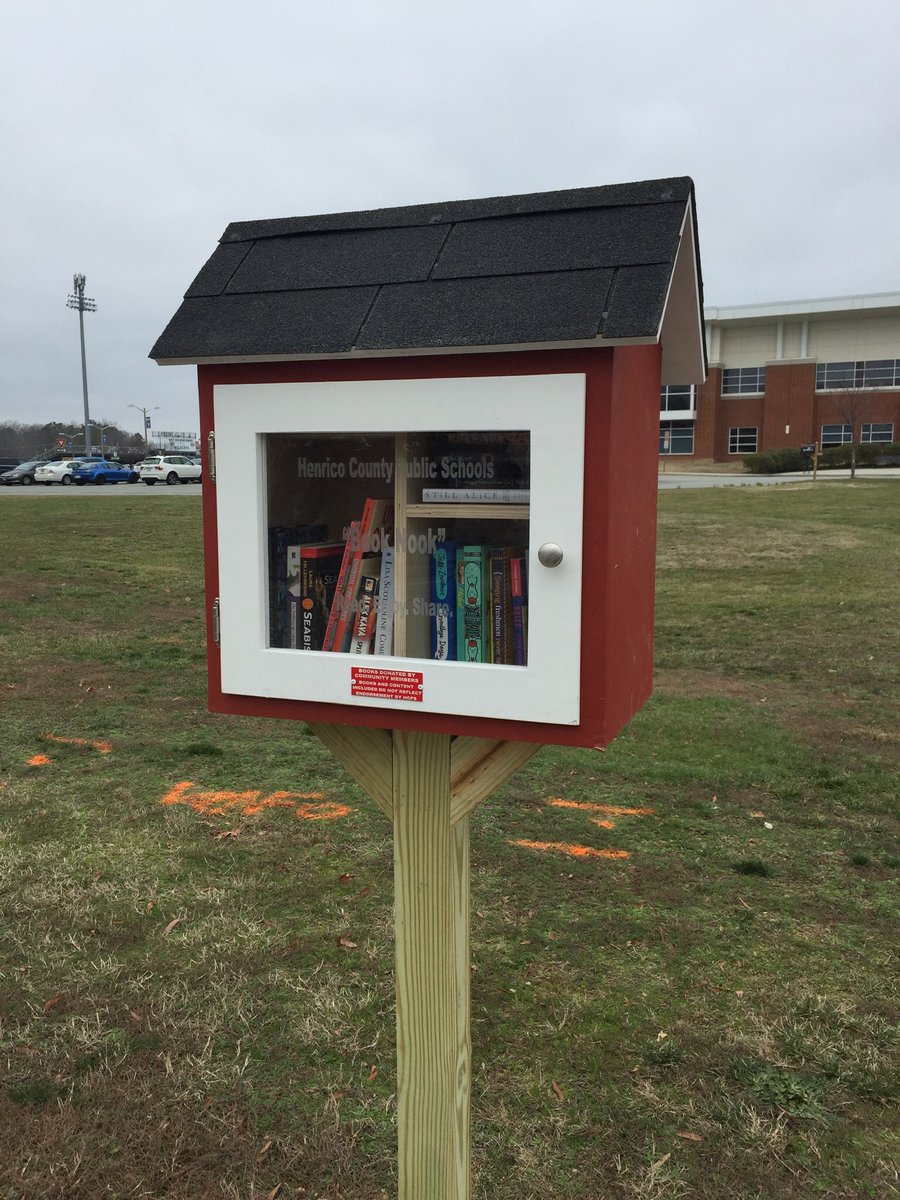 librarydeeprun's tweet image. Wildcats and community, our book nook has been resupplied and is packed with good reads for all ages. Stop by and pick up something to read. ⁦@WildcatsDR⁩ ⁦@shann1189⁩ ⁦@hcpslib⁩⁦
⁦@MikeDussault4⁩⁦@BFellows_DRHS⁩ ⁦@TFerrellJr3⁩ 
#lifeready