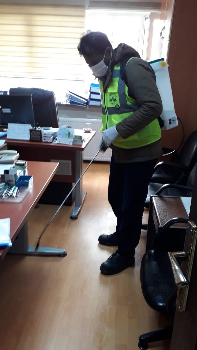 Doğa Koruma ve Milli Parklar 15. Bölge Müdürlüğümüze bağlı Elazığ İl Şube Müdürlüğümüzde yeni tip korona virüse karşı tedbir amaçlı dezenfekte çalışmaları yapıldı.