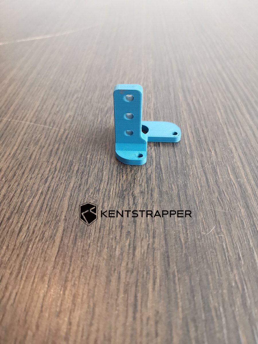 kentstrapper's tweet image. Piccola staffa reggi sensore
Realizzata con la nostra #stampante3D Verve ad una risoluzione 🔬 di 240 micron.

#kentstrapper #3d #meccanica #stampanti3d
