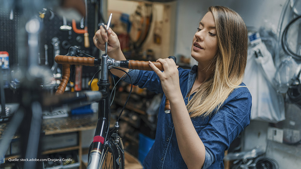 Als Unternehmen, Selbstständiger oder Freiberufler sind Sie durch die Corona-Krise in finanzielle Schieflage geraten und benötigen einen Kredit? Alle Informationen zur #kfwcoronahilfe: kfw.de/KfW-Konzern/Ne… @bmwi_bund @bmf_bund #COVIDー19