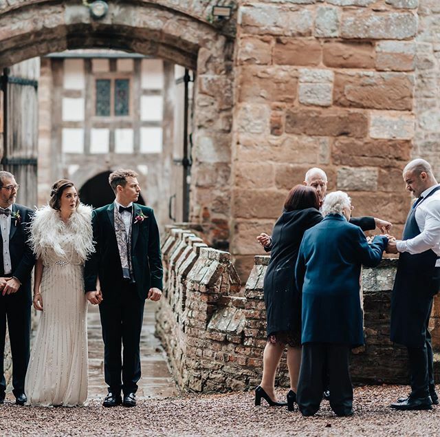 Photos are a very important part of weddings, but nothing, I repeat NOTHING is not important than food! #getinmybelly #stepaside #icameforcake ift.tt/2Qqm5ZG