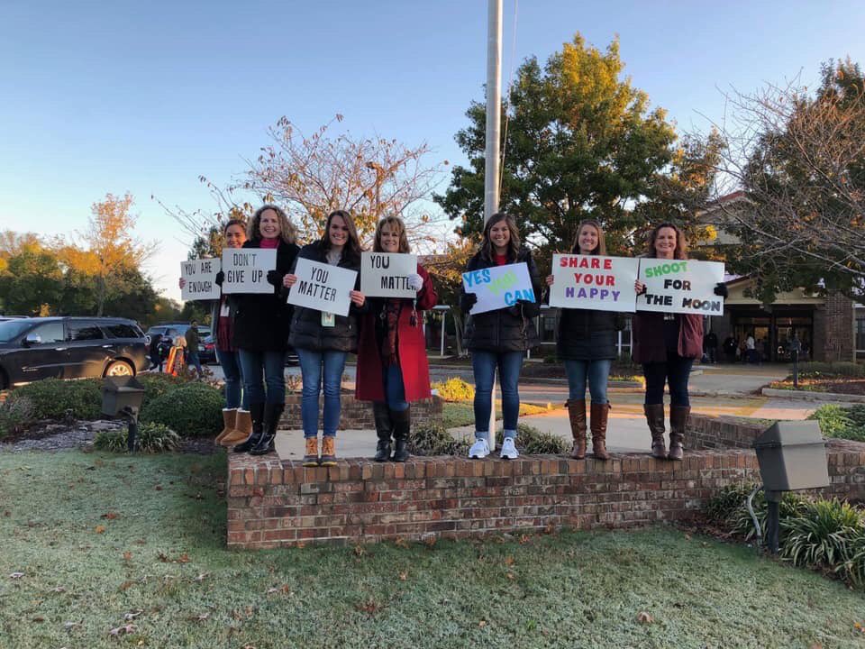 Kjump_CES's tweet photo. Attention CES! We look forward to seeing you on the road each Friday morning, however since we can’t be out there this week, we want to see your signs! Make a sign or poster with your positive vibes and tag @columbiaeschool in it! @AlysonDurrett  @LAHester04 @rgrahamal https://t.co/b5wXWL3FaQ