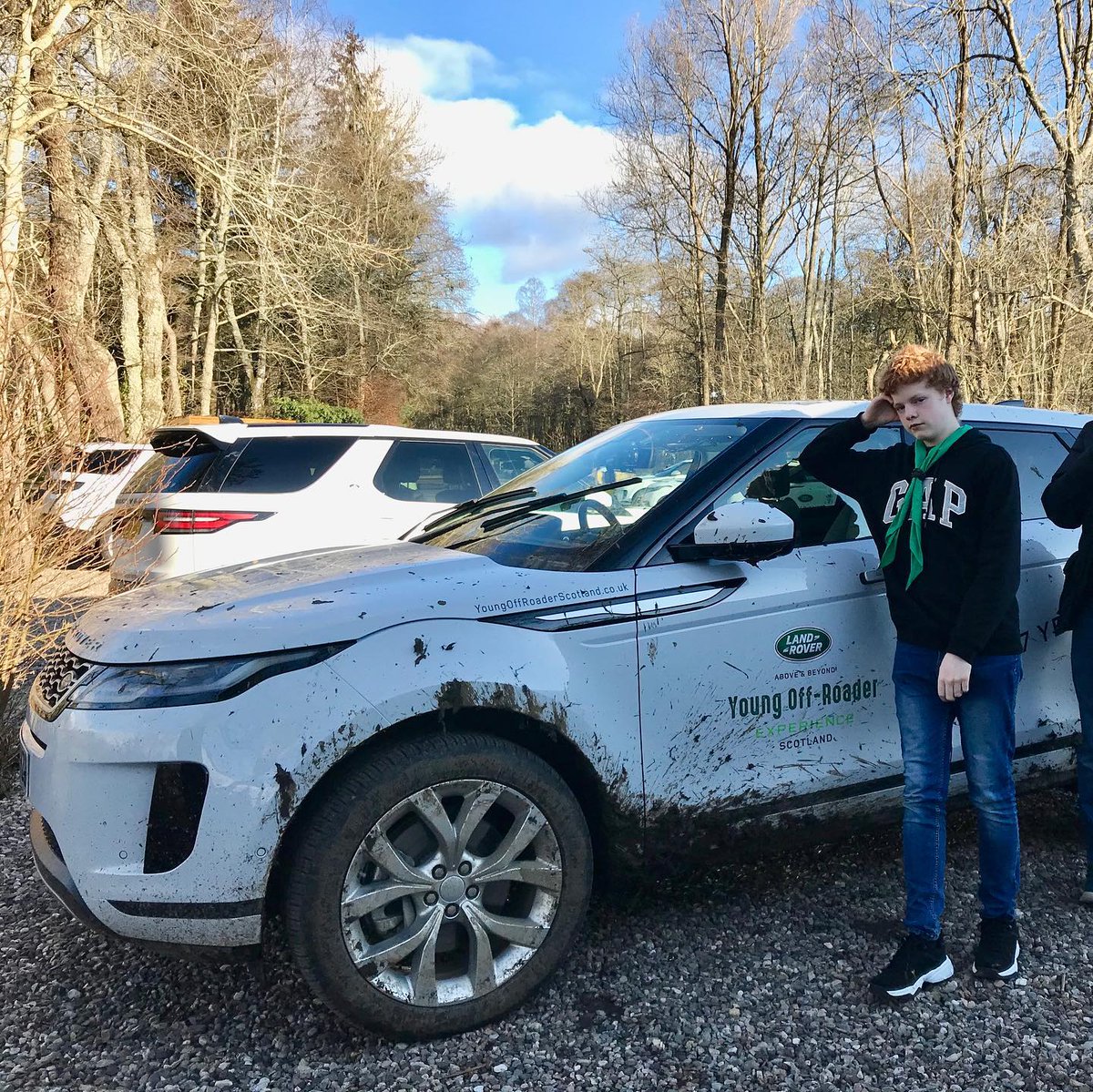 YoungOffRoader's tweet photo. OFF-ROAD! Check out the @mannofieldesu Explorers driving our Land Rovers off-road!

#youngoffroader #landroverexperience #landrover #offroad #mud #muddy #driving #youngdrivers #explorers #scouts #iscout #scotland #newexperiences https://t.co/GXHRJpuS6h