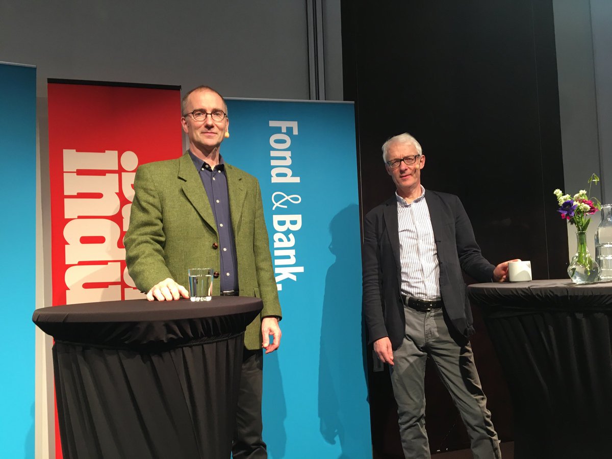 FondBank's tweet photo. Debatt om passiv/aktiv förvaltning #fondmarknadsdagen ⁦@MorningstarInc⁩ Didner &amp;Gerge https://t.co/6sT8IrCidQ