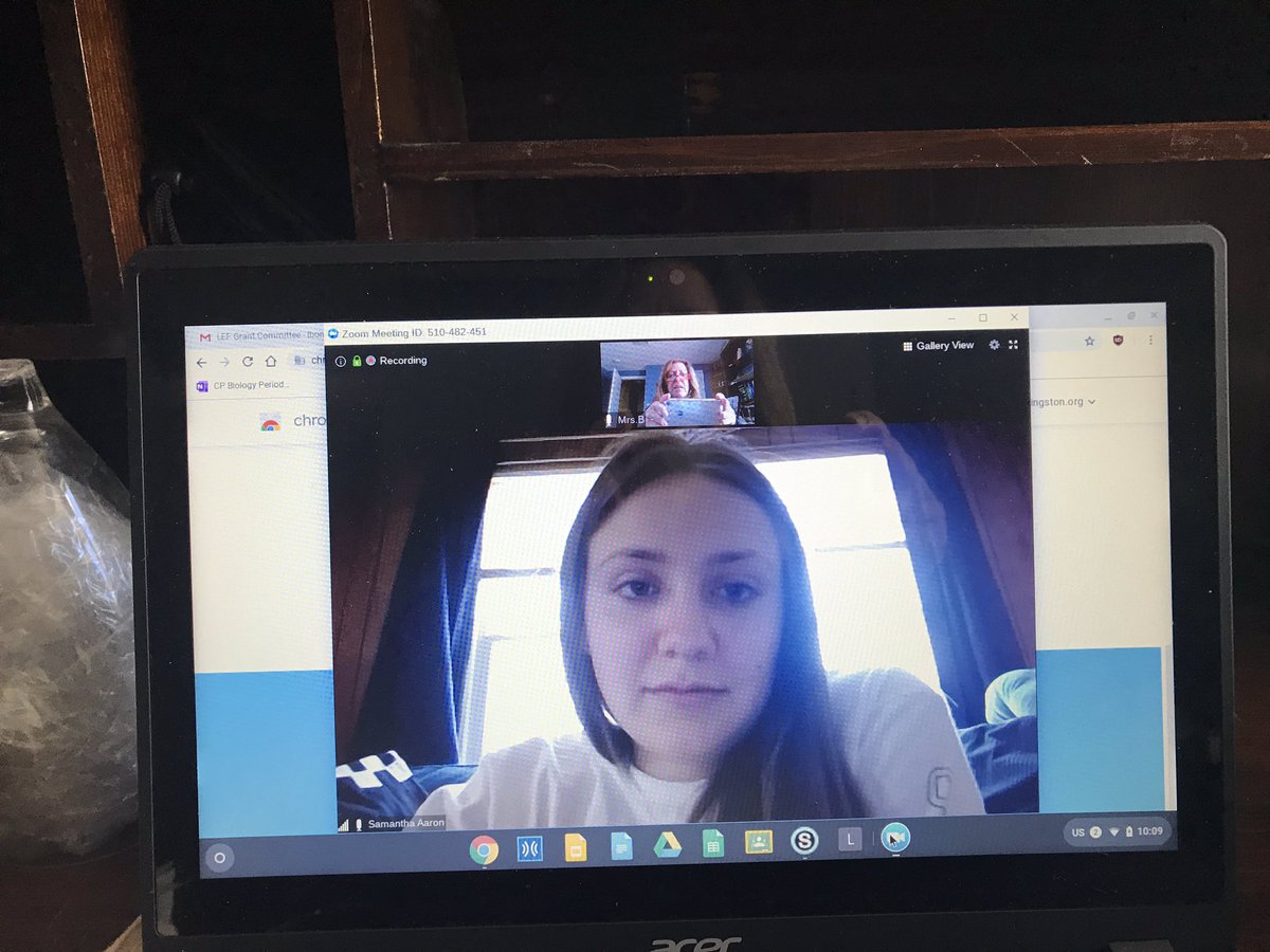 LisaBonvini's tweet photo. Morning meeting with Ms. Aaron....we got this! #biorocks https://t.co/JA9tBIi6vV