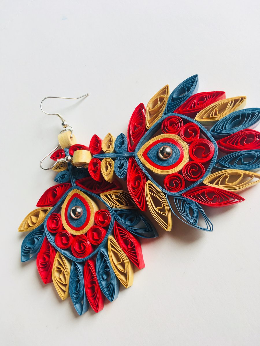 allinlocal.com/product/design…
#earrings #quillingearrings #giftsforher #love #quillingart #giftitems #shopping #designerearrings