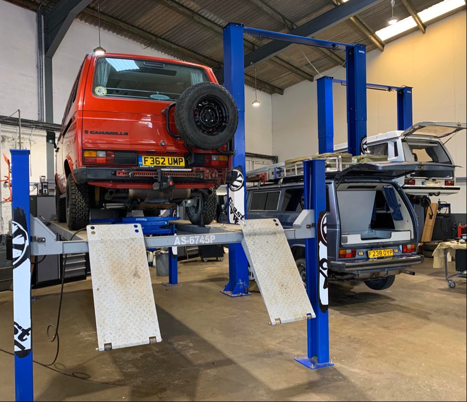 coastvwcampers's tweet photo. Business as normal in the CoastVW workshop until we get told to do otherwise...busy days!
Stay safe peeps, concerning times <3
#coastvw #classicvwservices #vwt3services #vwt3syncro #vwt3syncrospecialists #southwestvolkswagenservices https://t.co/sSw8VdT4tA