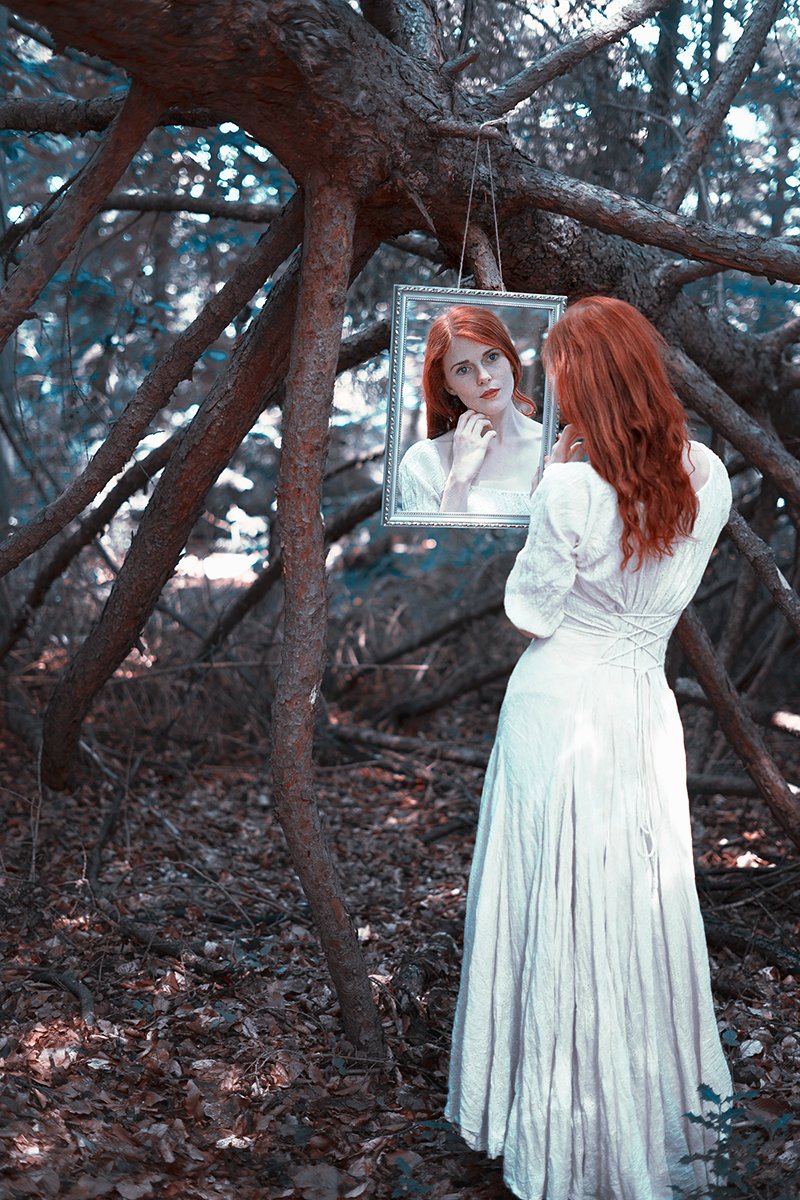 Skayas Photography - Between Doubt and Beauty
Full Credit List — darkbeautymag.com/2020/03/skayas…